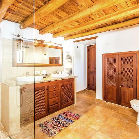 Σπίτι διακοπών Beautiful Mansion In With Jacuzzi